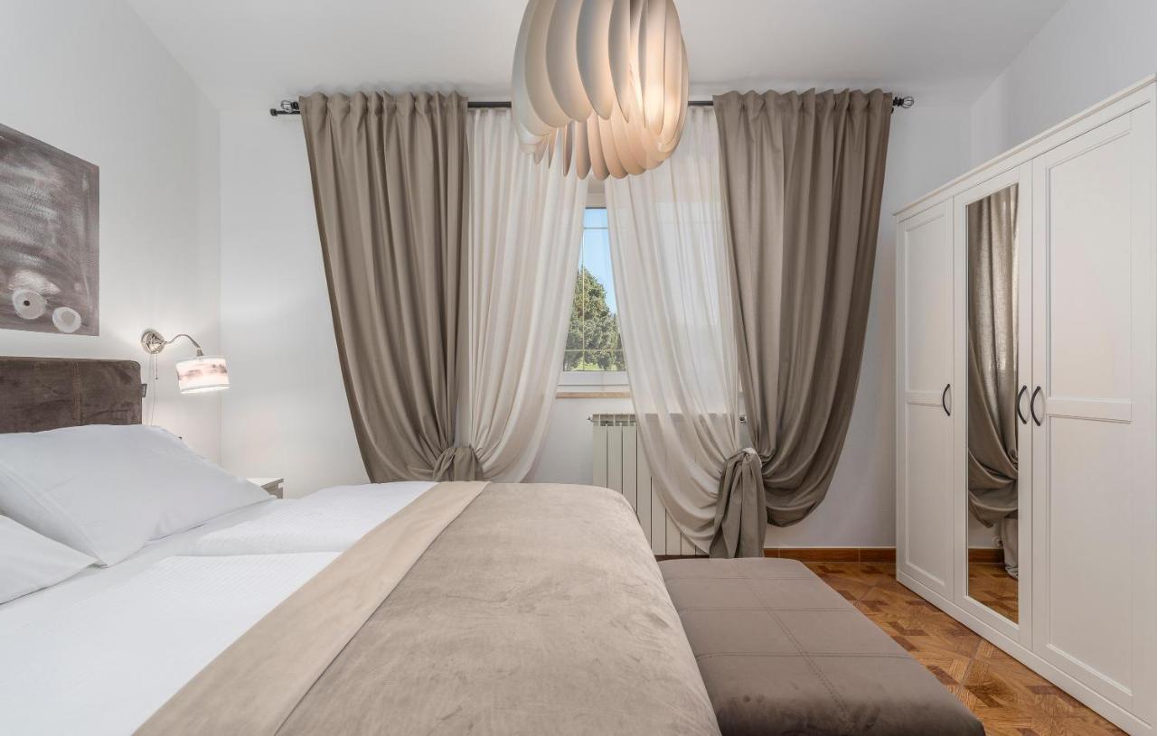 Rooms Porto Savudrija Eksteriør bilde