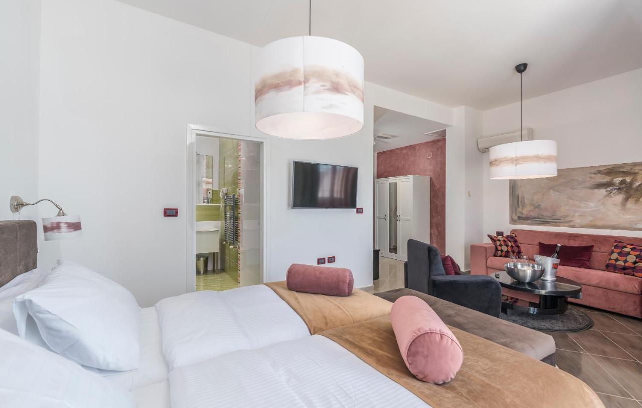 Rooms Porto Savudrija Eksteriør bilde