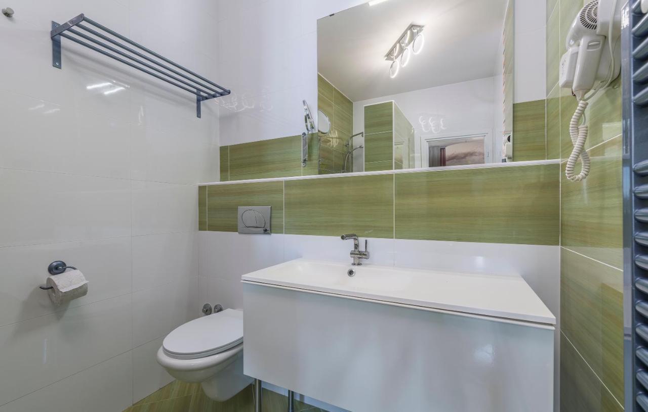 Rooms Porto Savudrija Eksteriør bilde